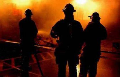 U požaru u Kutini izgorio uredsko-skladišni prostor 