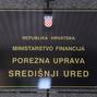 Zagreb: Zgrada Porezne uprave u kojoj se nalazi ured uhi&cacute;enog Slavi&scaron;e Penave