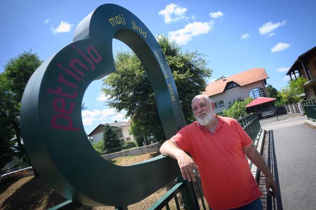 Petrinja:  Novinar Miroslav Šantek Cobra 