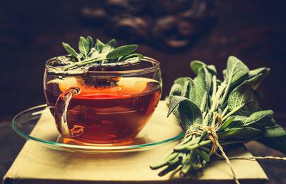 5 vrsta čaja koji će vam pomoći da se riješite viška kilograma