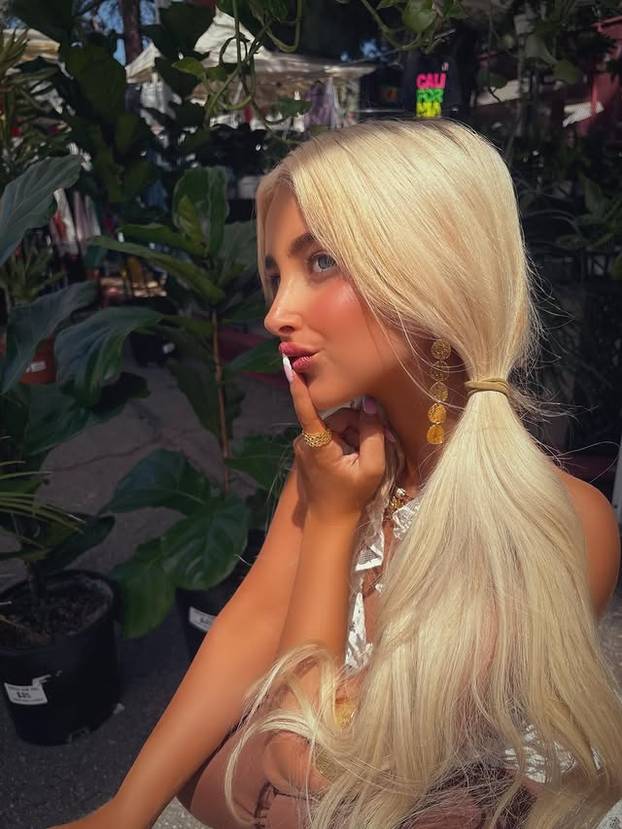 FOTO Živi lifestyle na kojem joj svi zavide: Mlada dizajnerica nakita izgradila uspješni brend