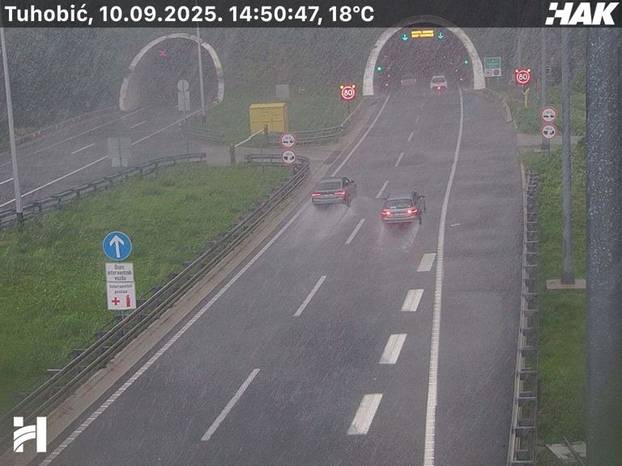 FOTO Oluja je potopila Rijeku jučer! Danas novo nevrijeme. Tri regije su u narančastom alarmu