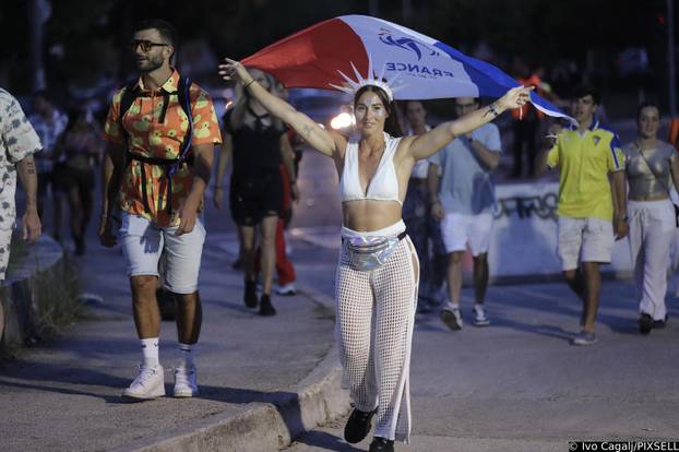 Split: Dolazak partijanera na drugu večer Ultra Europe festivala 2025.