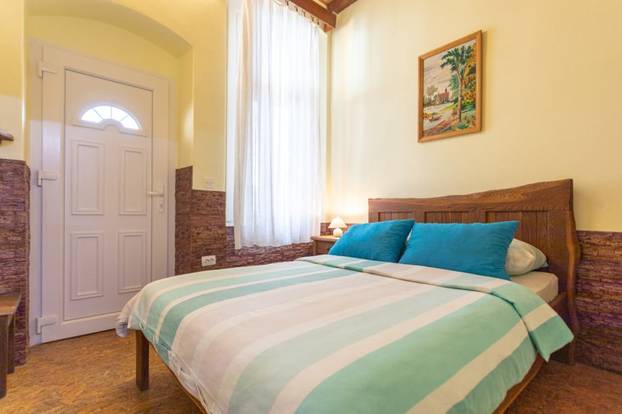 FOTO Vile na moru koštaju po nekoliko milijuna, a u Baranji za pola milijuna € dobijete hotel!