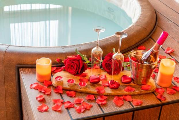 FOTO Jeste li znali da u Zagrebu možete unajmiti stan za BDSM? Pogledajte što se nudi unutra