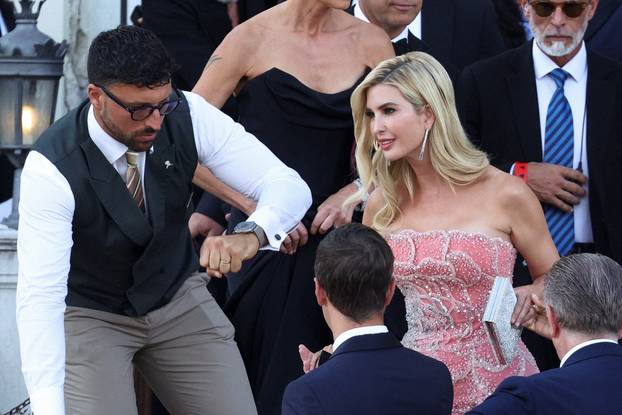 Anticipated wedding of Amazon founder Jeff Bezos and Lauren Sanchez in Italy