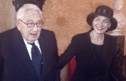 Sahrana Margaret Thatcher: Pusić  se slikala s Kissingerom