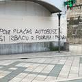 U Splitu osvanuli uvredljivi grafiti protiv Puljka, Ivoševića i predsjednika Zorana Milanovića
