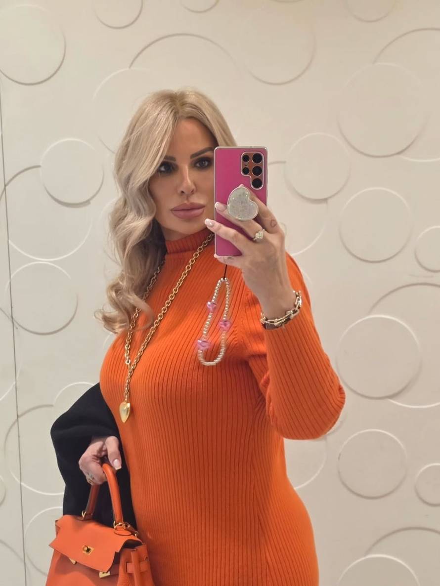 'Moja dva najbitnija muškarca': Iva Todorić pozirala sa sinovima