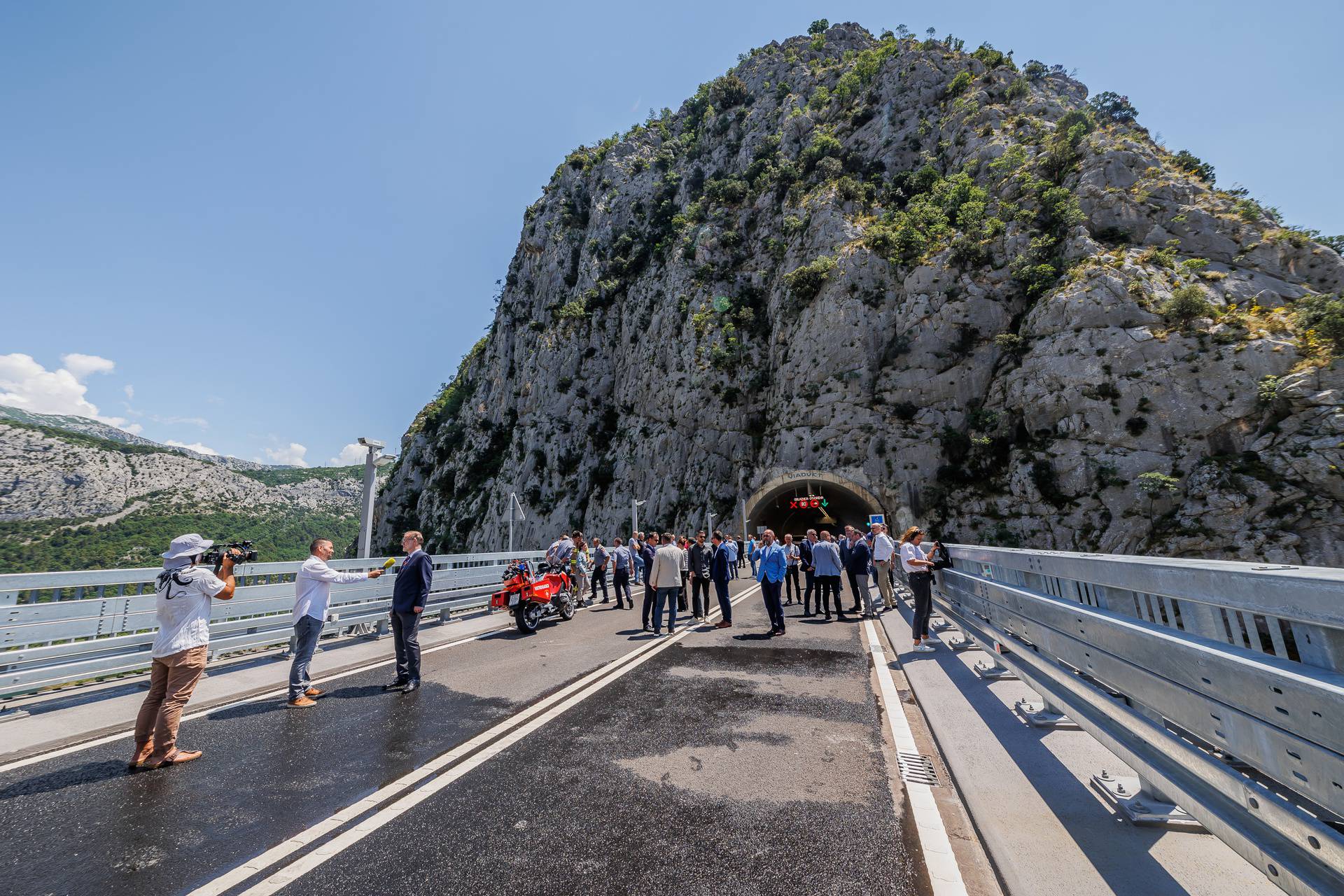 Omiš: Otvorenje mosta preko rijeke Cetina i dva tunela