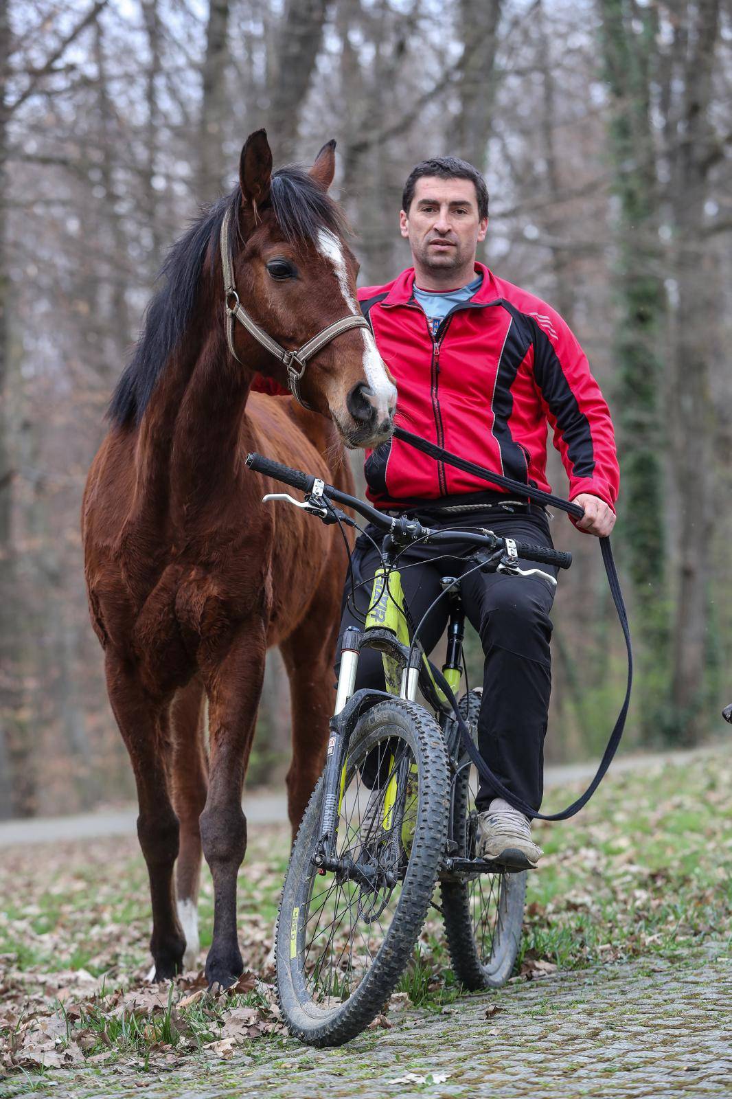 'Moj konj Kasper i ja jurimo šumama čak do 60 km na sat'