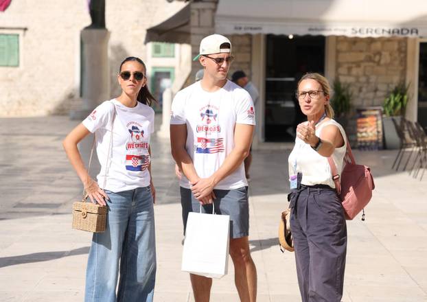 Američki bračni par Smith koji su proslavili hrvatski navijači posjetio Šibenik