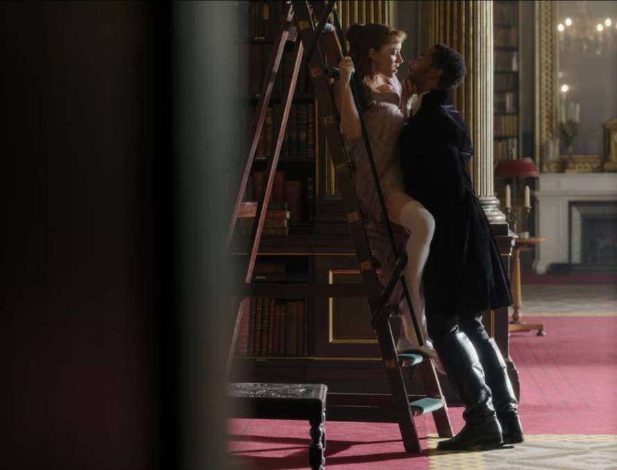 Šarmantni Regé-Jean šokirao obožavateljice: 'Kako da mirno zaspim nakon ovog prizora?'