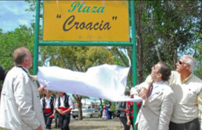 Trg u Argentnini dobio je ime "Hrvatska" u čast doseljenika