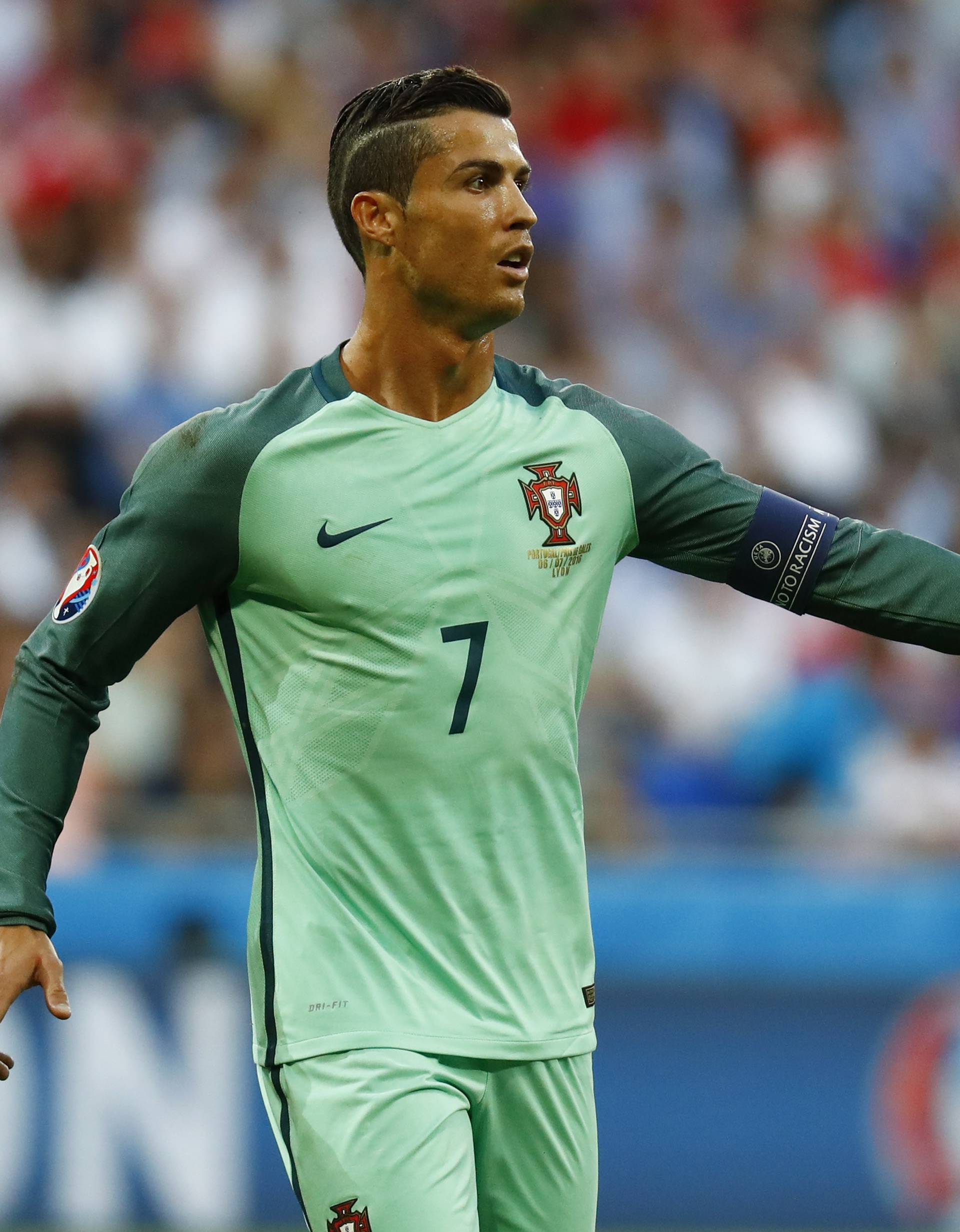 Portugal v Wales - EURO 2016 - Semi Final