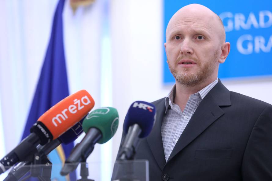 Petek: Savjetnik predsjednice Madžar je u sukobu interesa