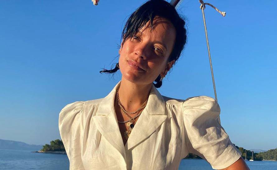 Lily Allen otkrila detalje početka veze sa suprugom: Otišli smo s predstave da se poseksamo...