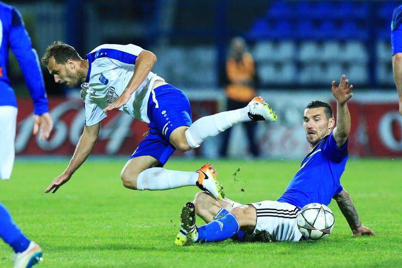 Napadači "štrajkaju": Osijek i Slaven Belupo bez golova...