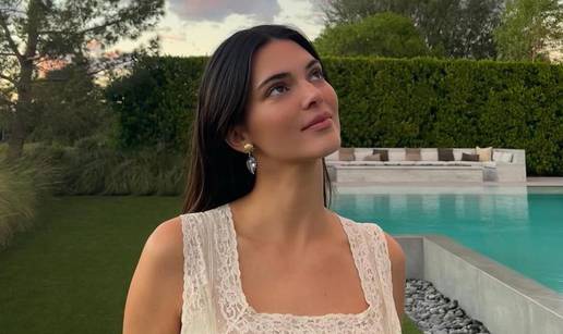 Kendall Jenner na Forbesovoj listi, a ljudi bijesni: 'Zanima me koliko je mama Kris ovo platila'