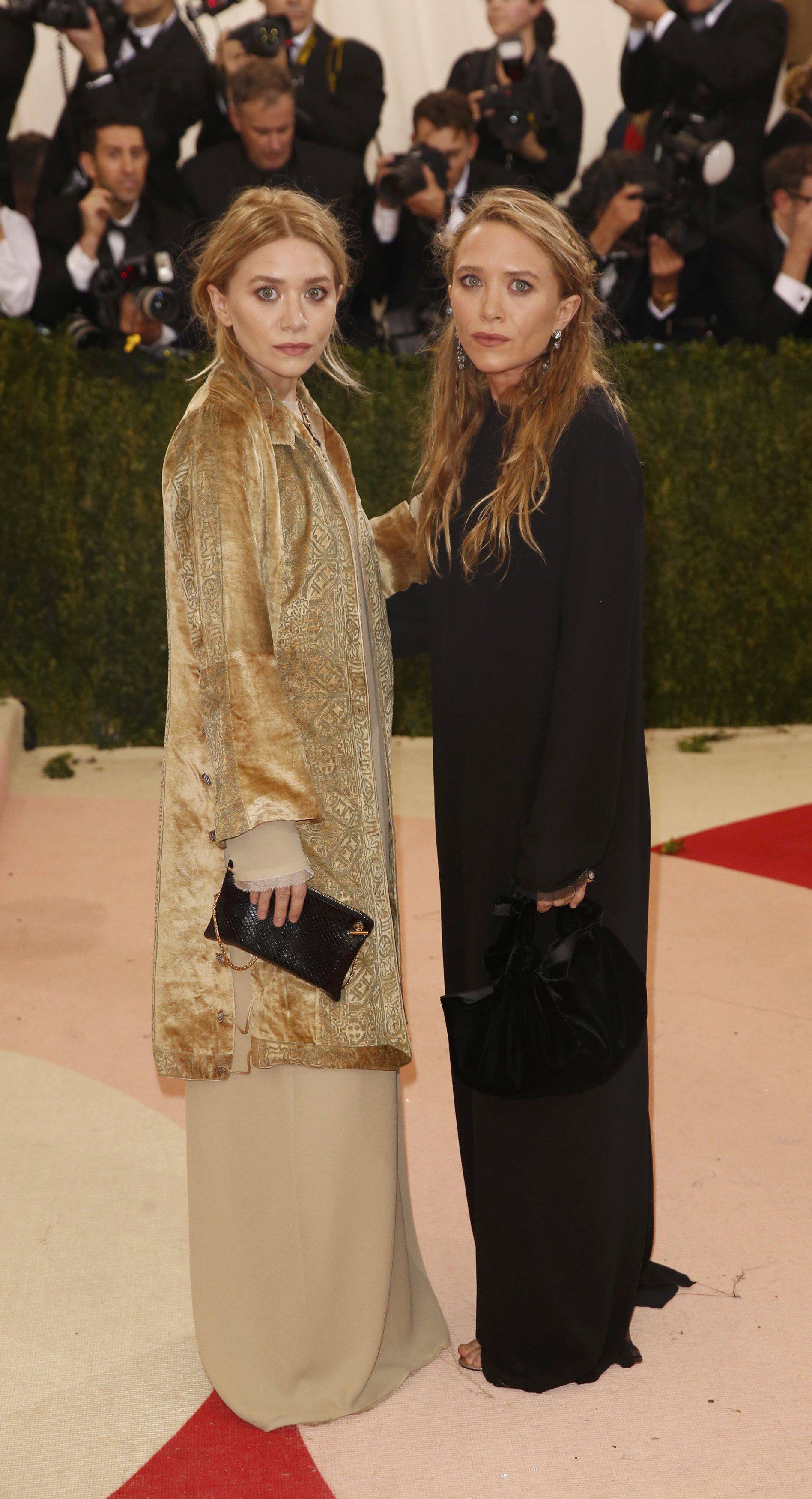 Mary-Kate and Ashley Olsen arrive at the Met Gala in New York
