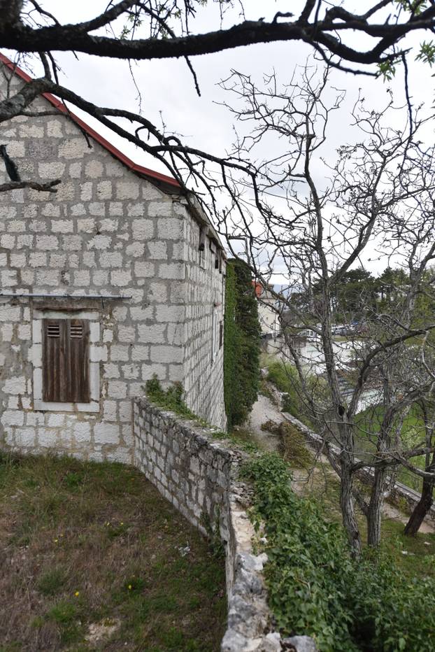 FOTO Pogledajte kako izgleda rodna kuća ikone Mate Parlova