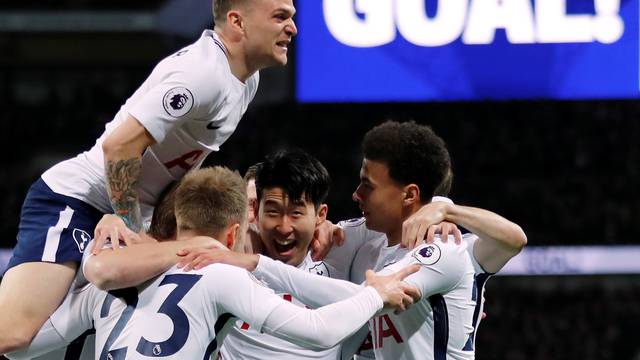 Premier League - Tottenham Hotspur vs Manchester United