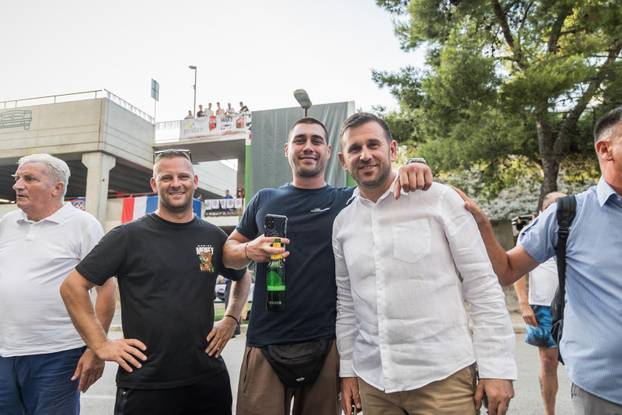 Split: Otkrivanje murala Blaža Sliškovića Bake na Splitskom Mertojaku