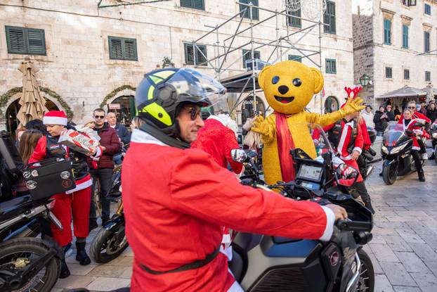 Dubrovnik: Moto Mrazevi stigli na Stradun
