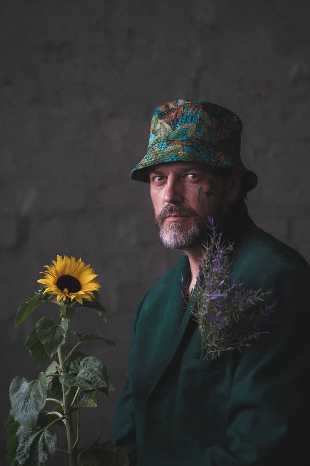 FOTO Ovo još niste vidjeli! Evo kako su naši slavni pozirali