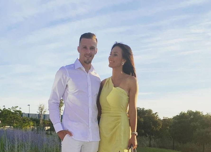 Supruga Mislava Oršića krenula u dizajnerske vode, a pratitelji imali poseban zahtjev za muža