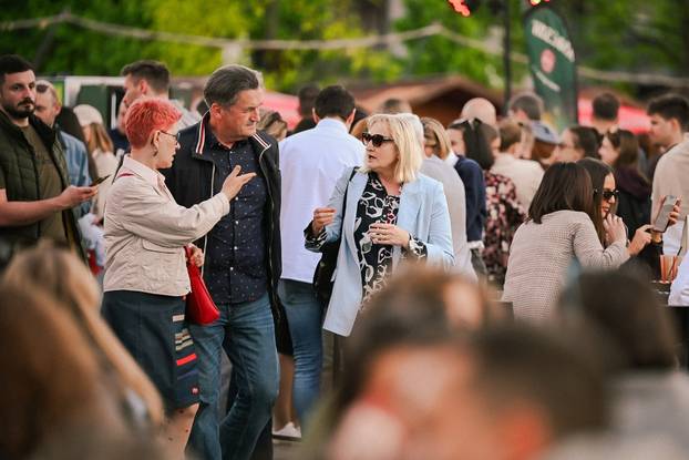 Zagreb: PLACe Market na Kvatriću okupio velik broj posjetitelja