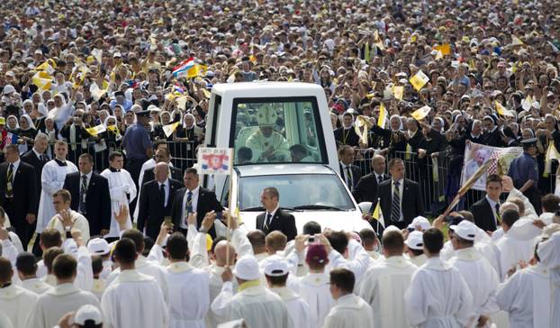 Pope Benedikt XVI visits Croatia