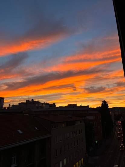 FOTO Prekrasan zalazak sunca obojao je nebo diljem Hrvatske