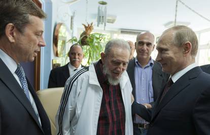 Vladimir Putin je na Kubi obećao braći Castro ulaganja 