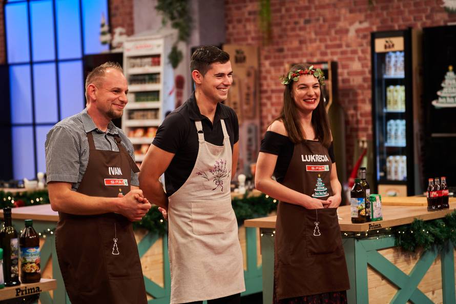 Show 'Tri, dva, jedan - ho, ho, ho!' napustili su timovi Krepat, ma ne molat i Nesalomljivi