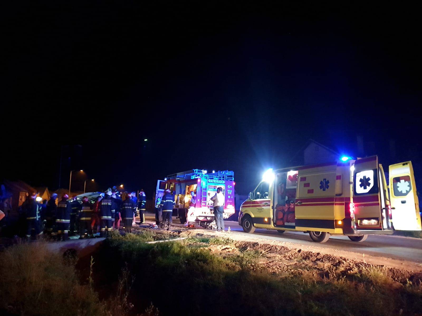 Prometna kod Bizovca: 'Vozača su vatrogasci izvlačili iz auta preko 40 minuta. Sreća, živ je'