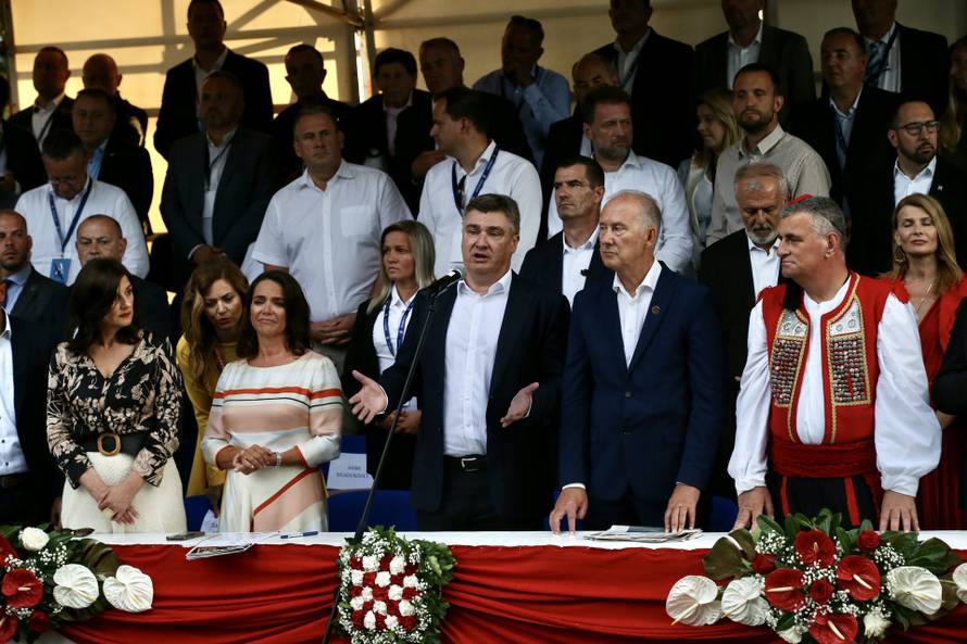 Ivo Zorica slavodobitnik je 308. Sinjske alke