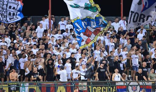 FOTO Torcida nakon blokade A1 stigla u Goricu. Evo atmosfere