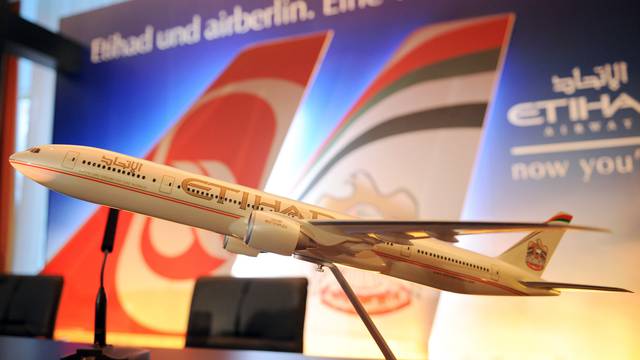 Etihad raises stake in Air Berlin