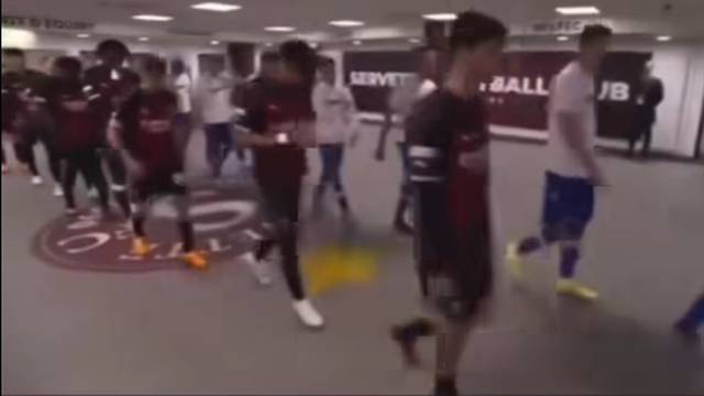 VIDEO Igrači Milana izgubili su već u tunelu: 'Oni su goli k***c, dobit ćemo ih ka i sve dosad!'