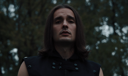 Balada koja šaptom dira srce: Marko Mršić na glazbenu scenu donosi novu pjesmu 'Alergeni'