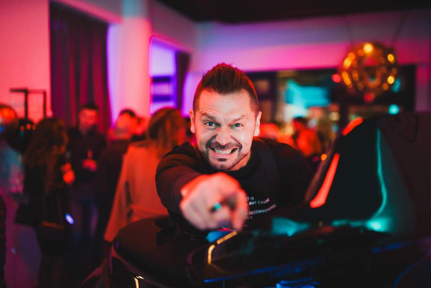 U Zagrebu je otvoren body studio s novim uređajima: U 30 minuta "tope" 1300 kalorija