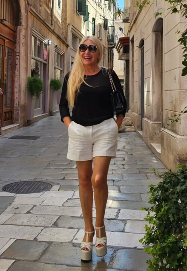 FOTO Predstavlja se kao grofica, bila na inauguracji: 'U uređenim zemljama ona bi bila u zatvoru'