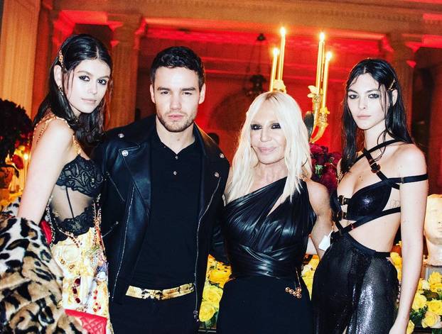 FOTO Donatella Versace opet je u centru pažnje zbog izgleda: Pogledajte kako se mijenjala...