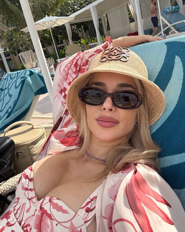 FOTO Naša prekrasna novinarka zaljubila se u ikonu Reala. Brak im je kao iz bajke, dobili i sina