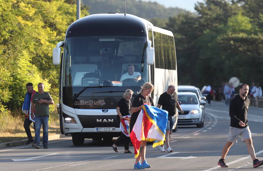 Dicmo: Kolone auta nakon završetka koncerta u Sinju