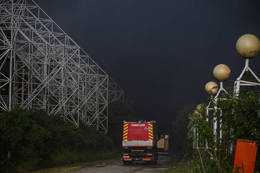 Zagreb: Buknuo požar kod sveučilišne bolnice 