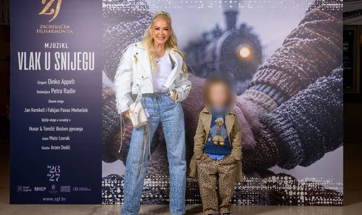 Maja &Scaron;uput, Tomislav Jelin&ccaron;i&cacute; s obitelji... Evo tko je sve bio na mjuziklu 'Vlak u snijegu'