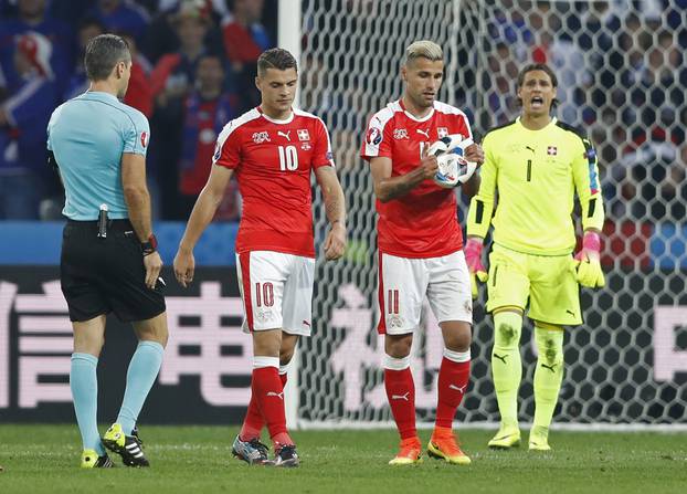 Switzerland v France - EURO 2016 - Group A