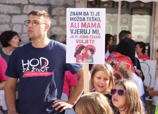 Prvi put u Šibeniku održan Hod za život